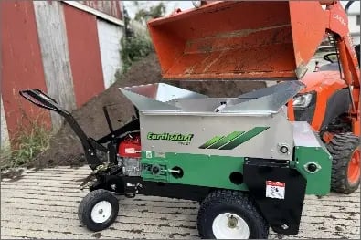 100PS-Loading-Chutes-for-Bucket-Loader-1-scaled (1)