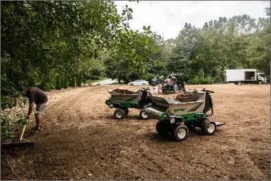 410-SP-Stand-on-Topdressers-scaled