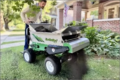 Fall-Compost-Topdressing-Lawns-1-scaled