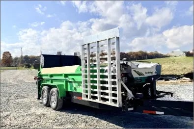 Smart-Gate-410-Standing-Topdresser-scaled