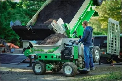 415-Topdresser-Loading-SmartGate-scaled