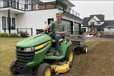 65PT-Topdressing-Compost-Amended-Soil