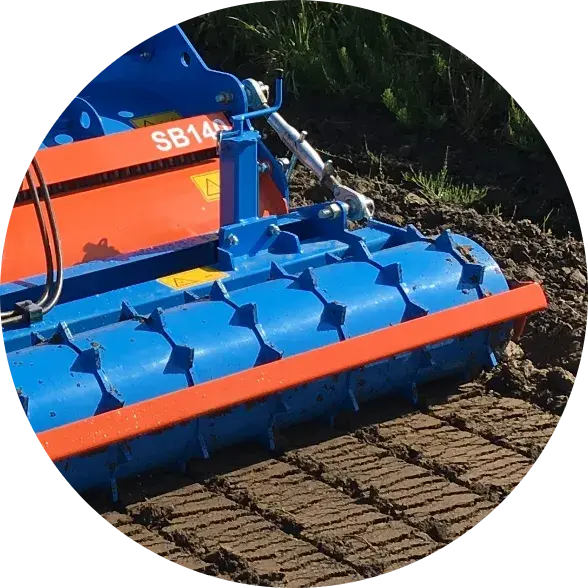 Adjustable rear roller