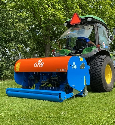 Deep-Tine-Aerator