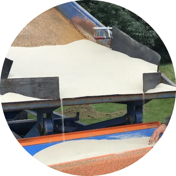 Hydraulic sand conveyor